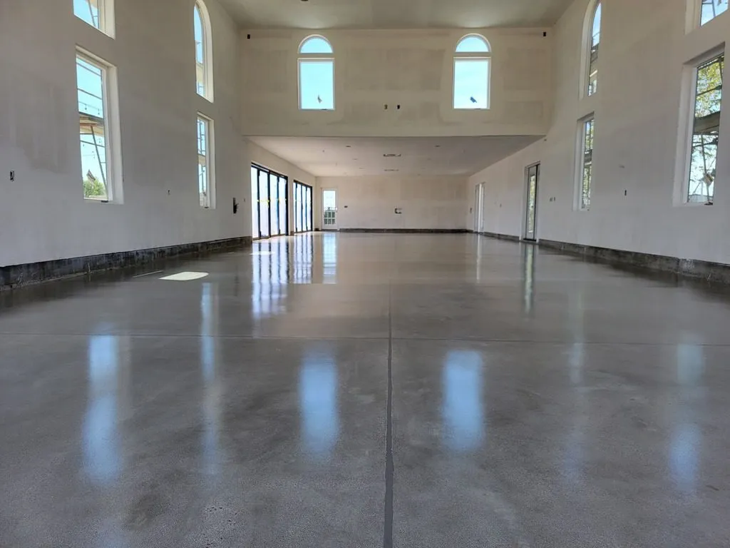 Floor Shield of Kansas City Clear polyaspartic floor coating